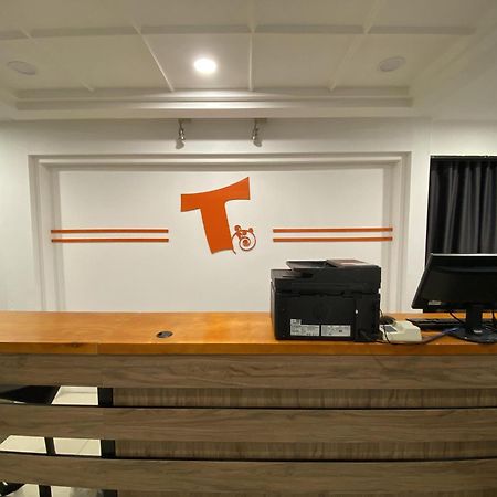 T Hotel Jalan Sultanah Alor Setar Buitenkant foto