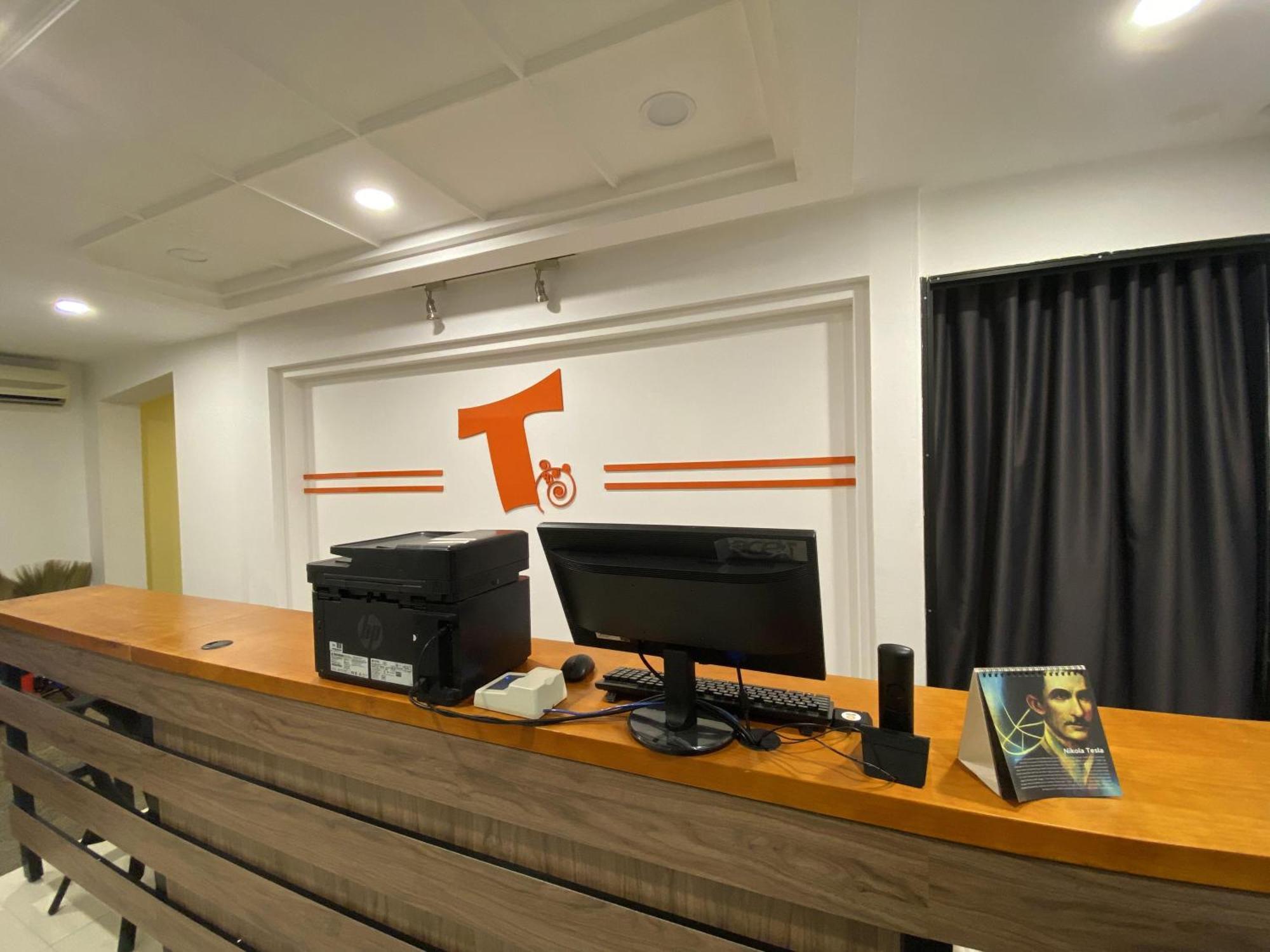 T Hotel Jalan Sultanah Alor Setar Buitenkant foto